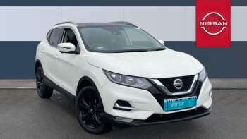 Nissan Qashqai 1.3 DiG-T N-Connecta 5dr Petrol Hatchback
